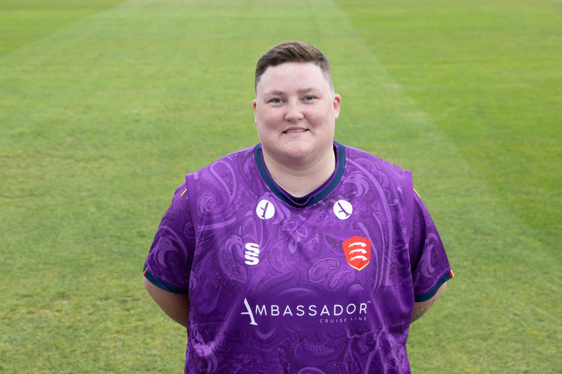Alisha Maxin, a hero ambassador for Maiden Cricket clothing.