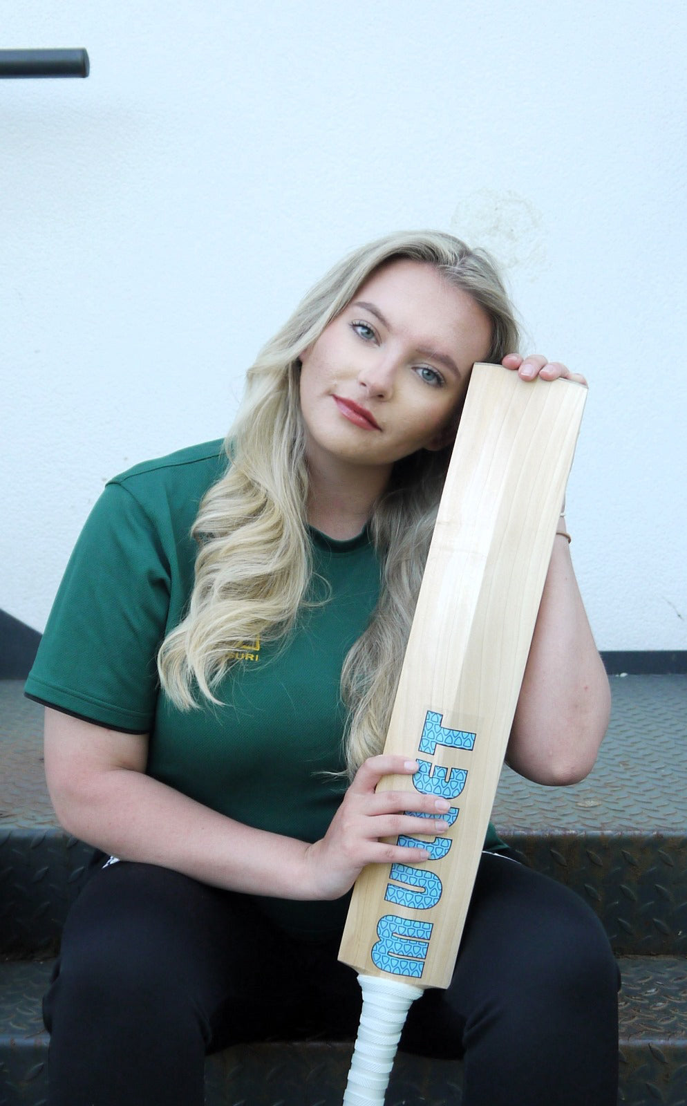 Bella Hopcraft, a hero ambassador for Maiden Cricket clothing.