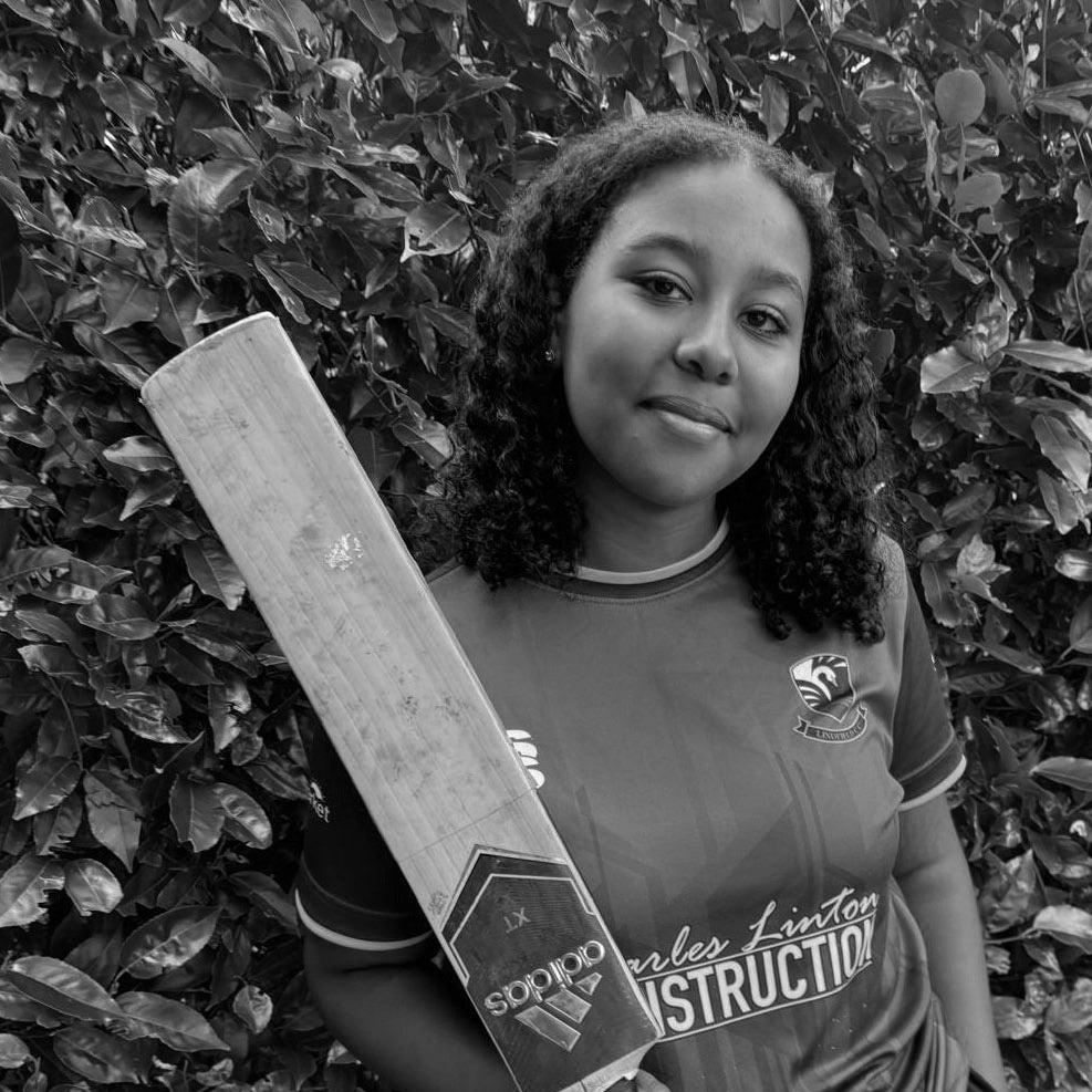 Claudia Bennett-Grande