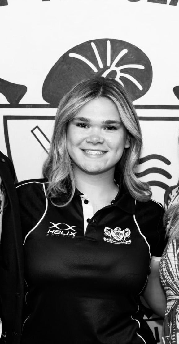 Leah Cutler, a hero ambassador for Maiden Cricket clothing.