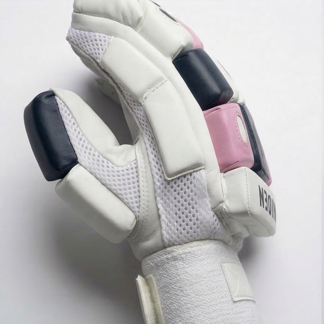 Women's Cricket Batting Gloves