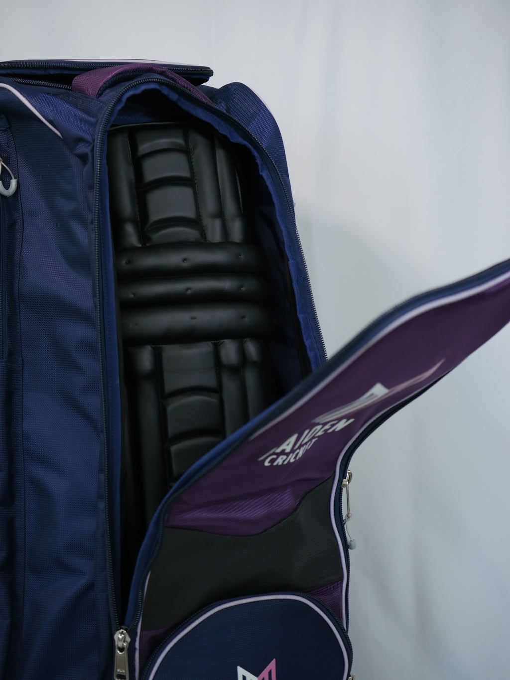 CRICKET BAG